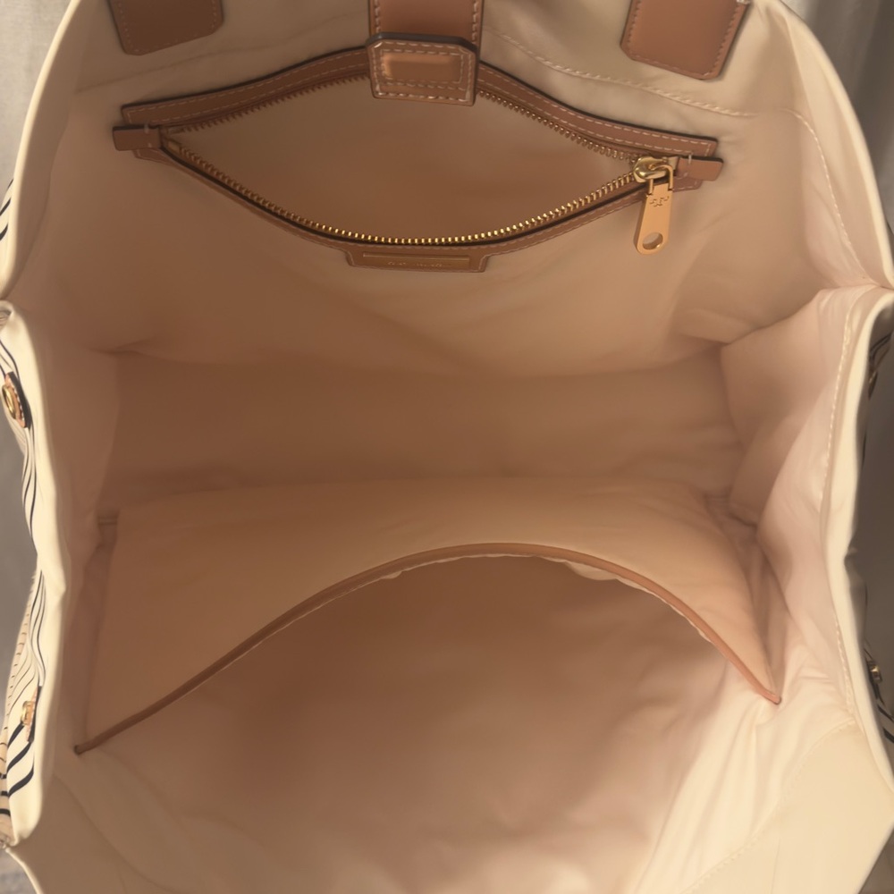 Tory Burch Striped Tan and Cream Ella Tote Bag Large - Picture 15 of 16